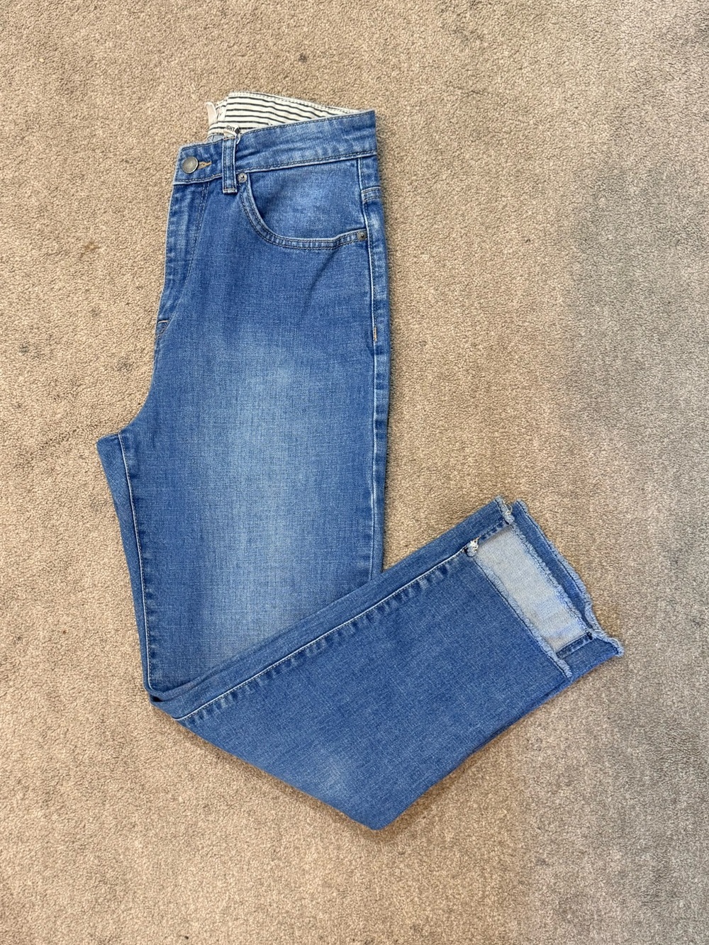 Roxy Light Wash High Rise Cut Off Ankle Straight Leg Jeans Size 27